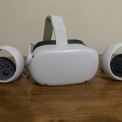 Good Condition Oculus 2 Paid Game Included (PICK UP ONLY)