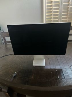 Apple Studio Display 27” - Like New