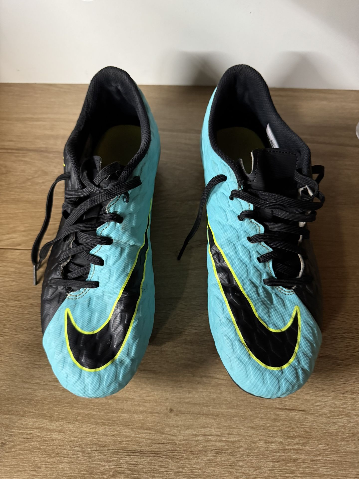 Nike Hypervenom Soccer Cleats size 10