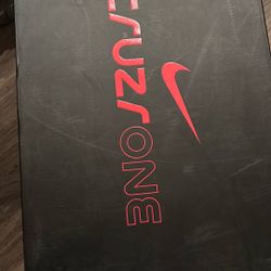 Nike Cruze one Size 13 Brand New 