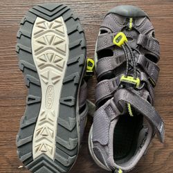 New Kids  Summer Sandals Keen, Size 1