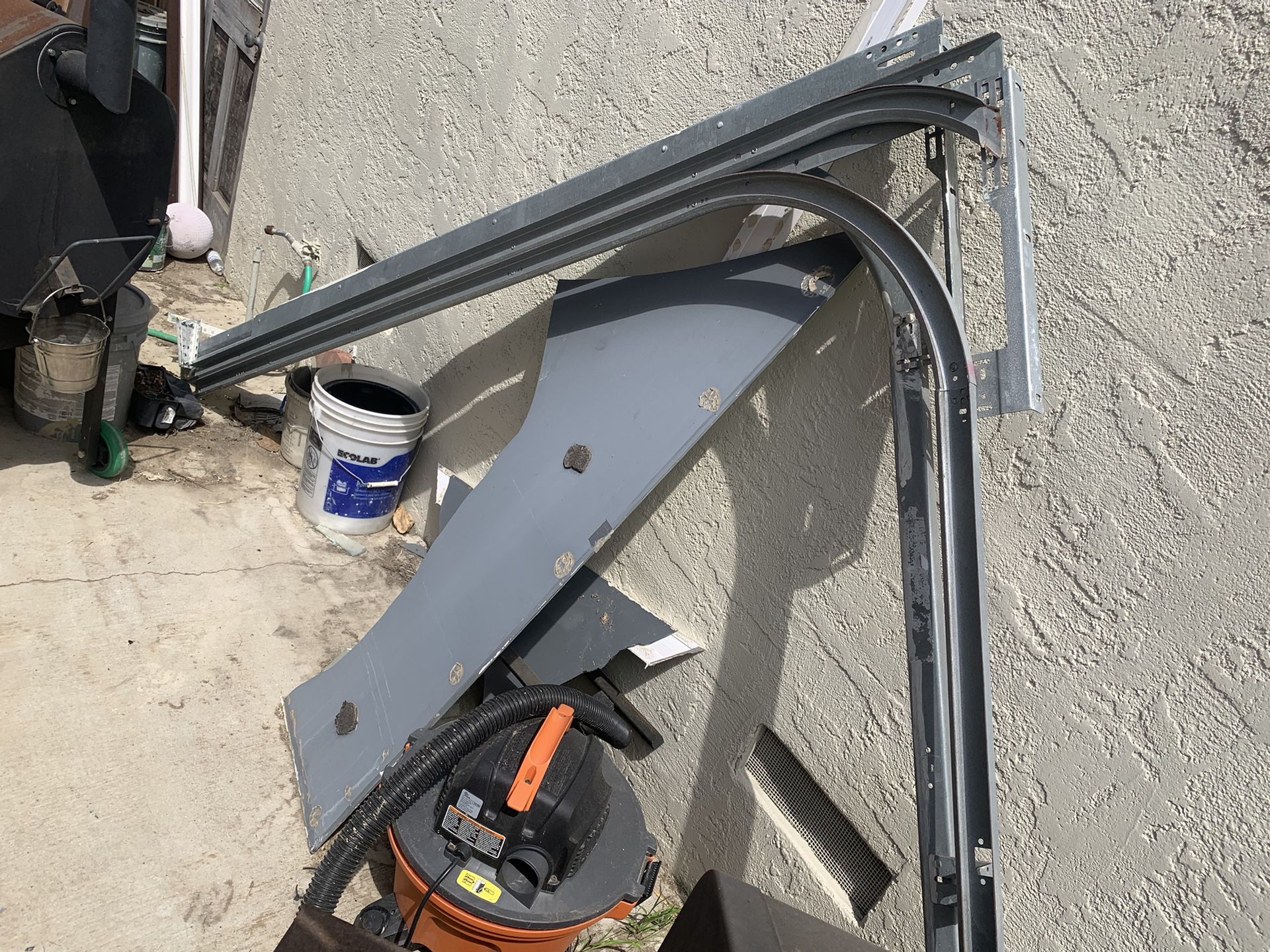 FREE: Low Ceiling Garage Rails