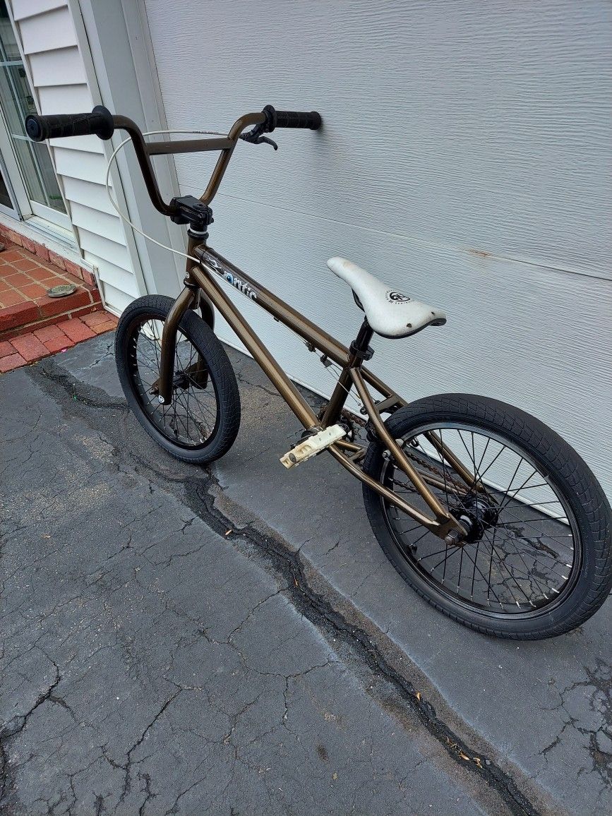 18" Hoffman Ontic Bmx Bike