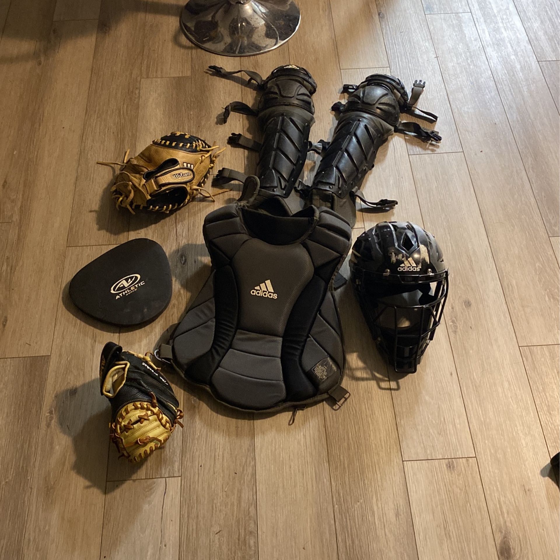 catchers gear with gloves and training gloves