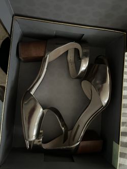 Stunning Louise Et Cie Size 10 Women’s