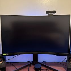 Samsung Odyssey G7 27” Curved Gaming Monitor