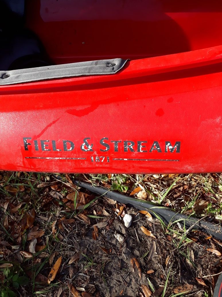 Field and stream eagle run 12 kayak 12 ft for Sale in N REDNGTN BCH, FL