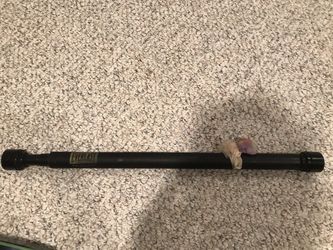 Everlast Padded Pull-up Bar