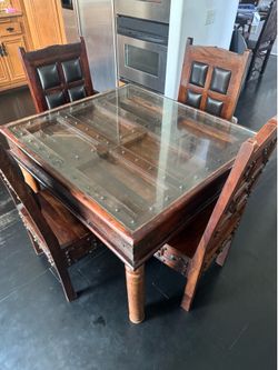 Arte de Mexico Dining Table with 4 Chairs