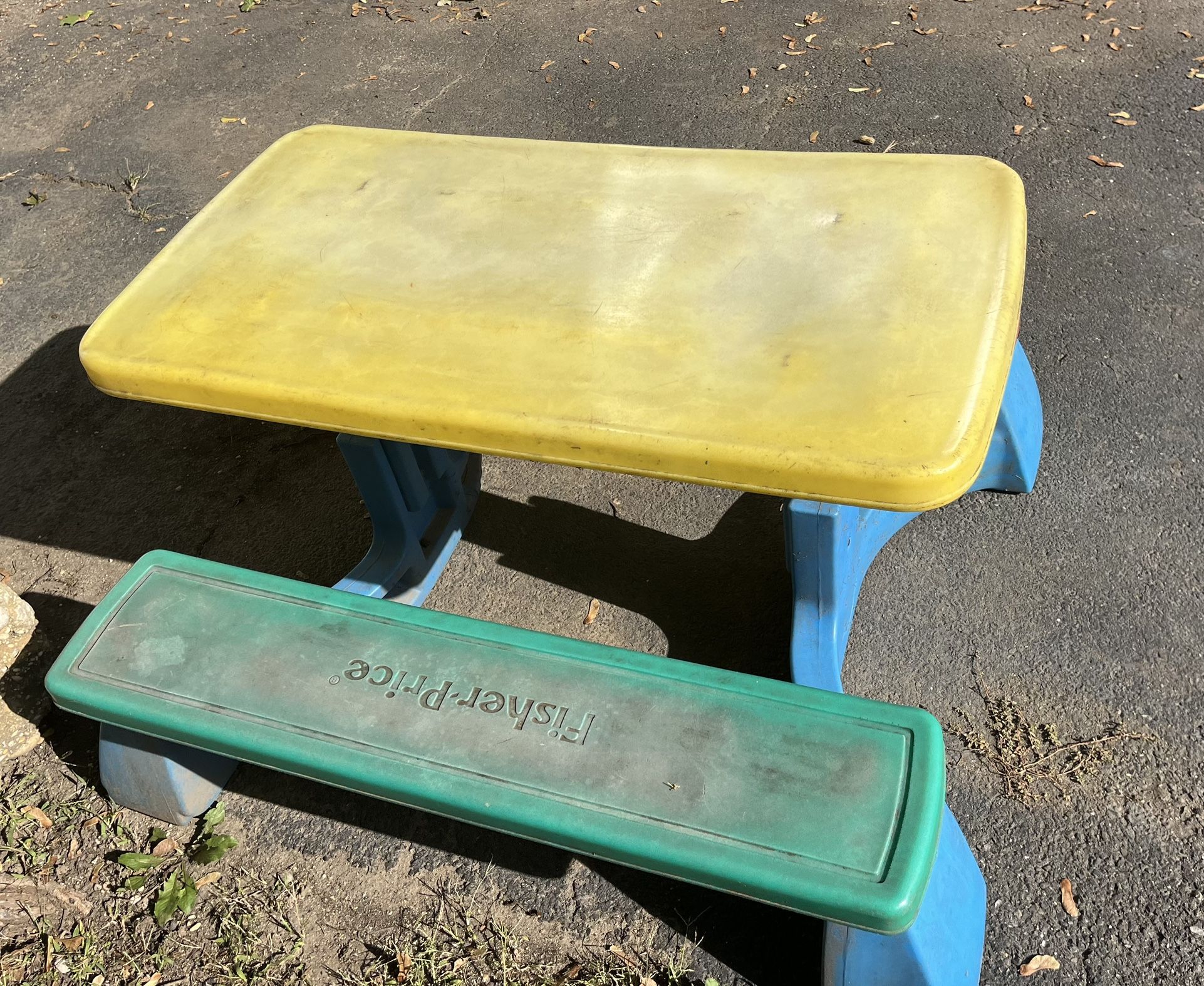 Children’s Fisher Price Picnic Table