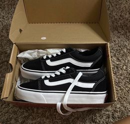 Vans Old Skool Black White Sneakers