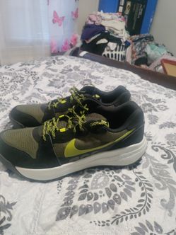 MEN NIKE ACG SNEAKERS SZ 13