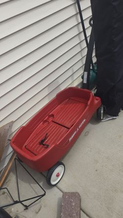 Radio Flyer Red Wagon