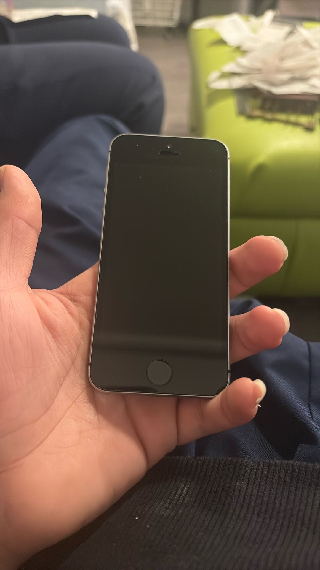 iPhone SE