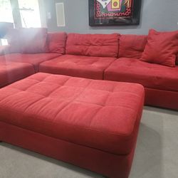 American Signature - Crimson Red 5 Piece Sectional