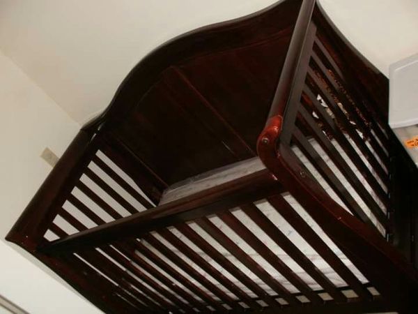Jardine Madison Lifetime Convertible Crib Cherry For Sale In