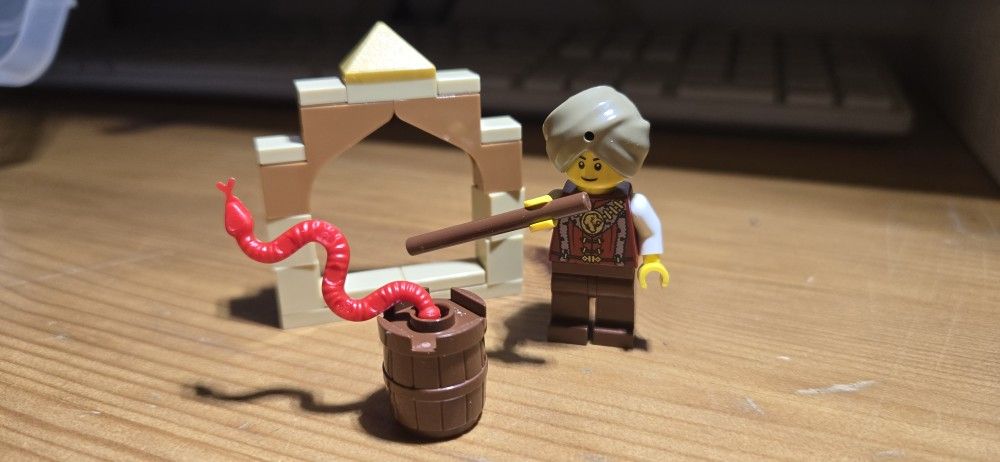 LEGO Snake Charmer Minifigure