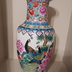 Chinese  Porcelan vase