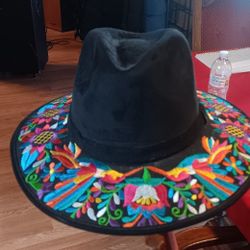 Never Worn Beautiful Hat Women's M