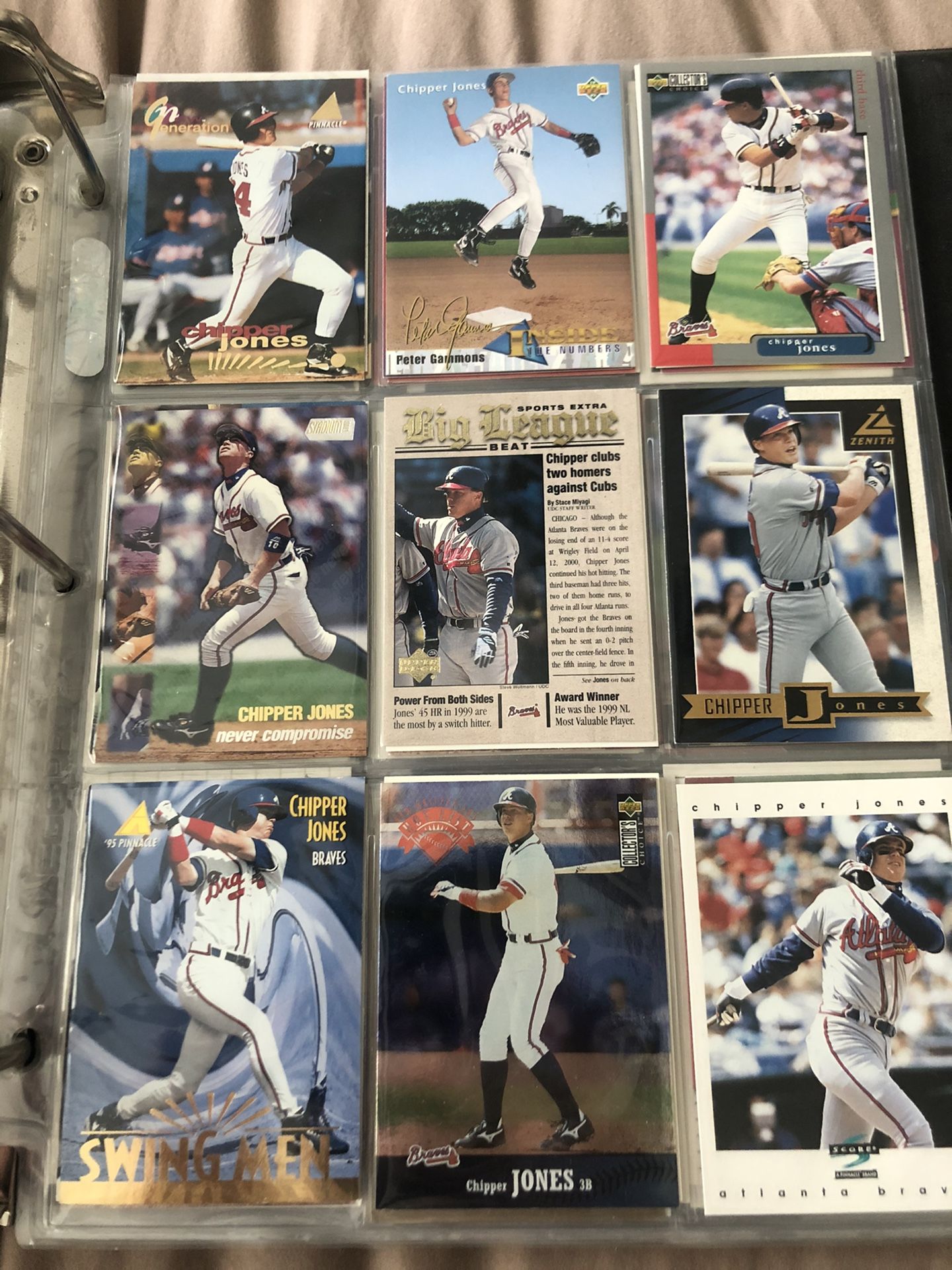 2 Chipper Jones Rookie Card for Sale in Omaha, NE - OfferUp