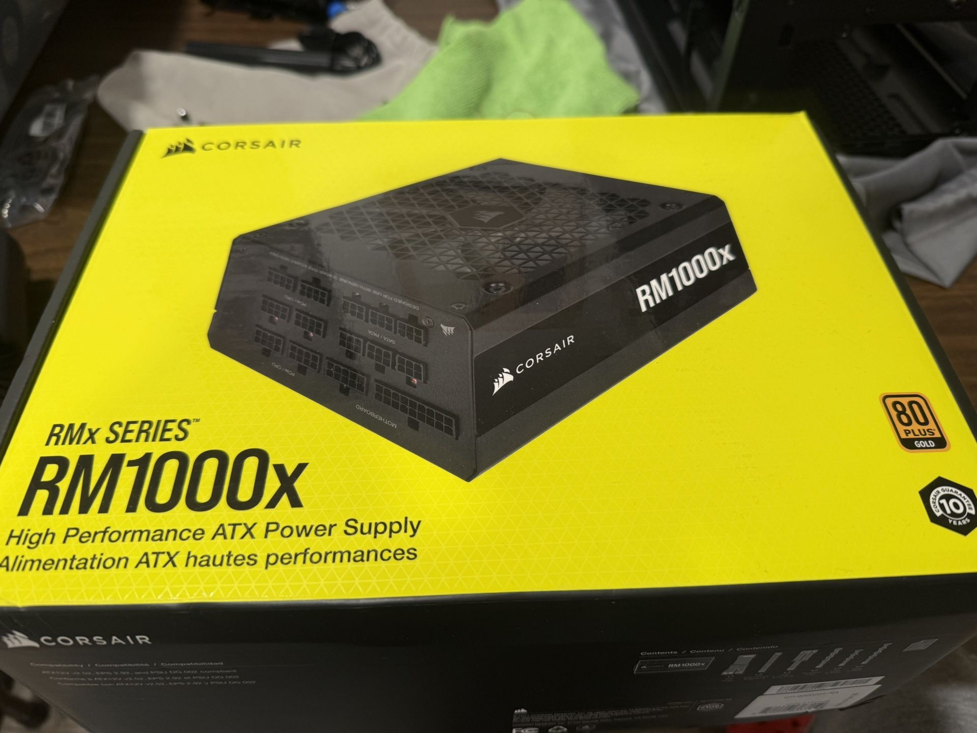 Corsair Rm1000x Watt Gold Psu And Custom Braided Sleeved Cables. Black/white