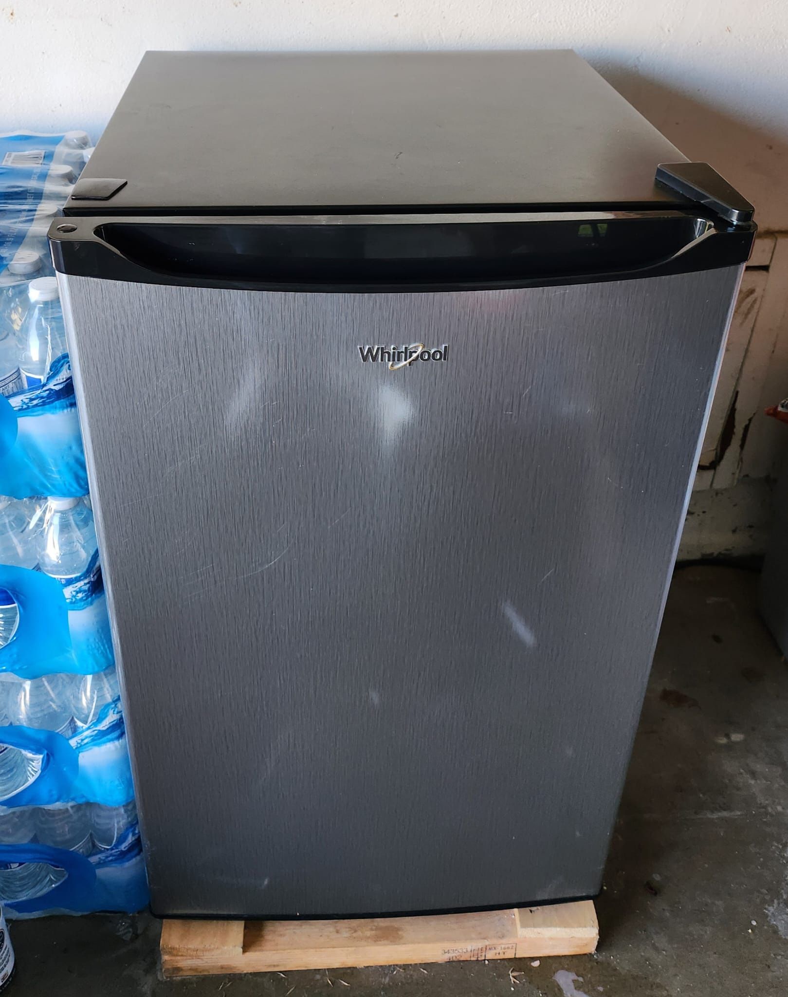 Whirlpool Mini Fridge
