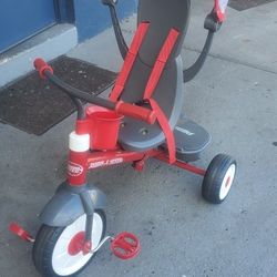 Radio Flyer  4 in 1  Stroll N Trike 