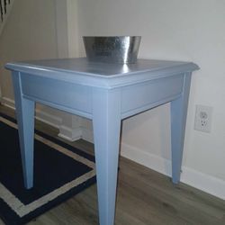 Cute End Or Side Table 