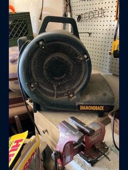 Diamondback Blower