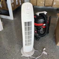 Tower fan, like new barely used 
