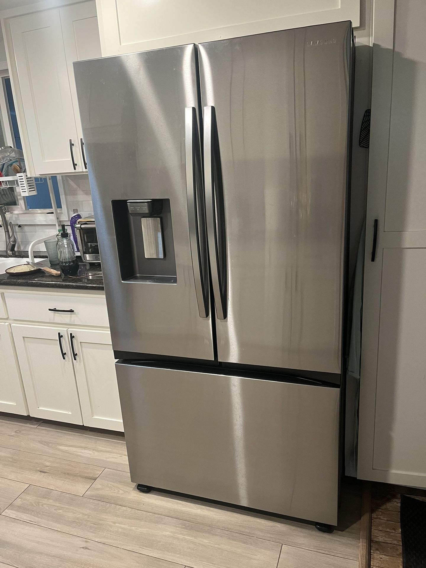 Samsung Refrigerator ( Read Description )