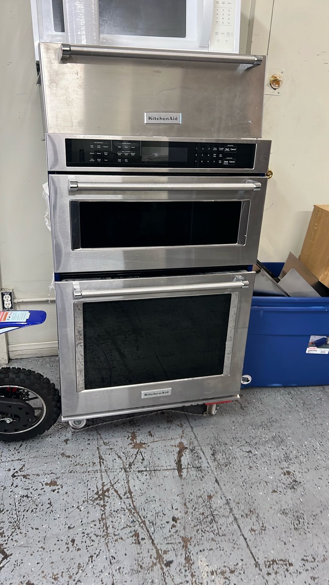 KITCHEN AID 30”WIDE BUILT IN MICROWAVE OVEN COMBO