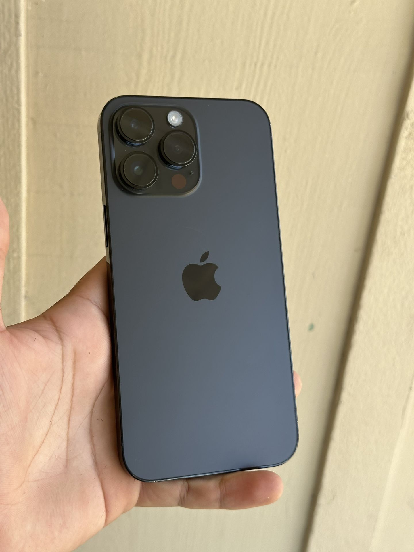 iPhone 14 Pro Max 1TB Unlocked