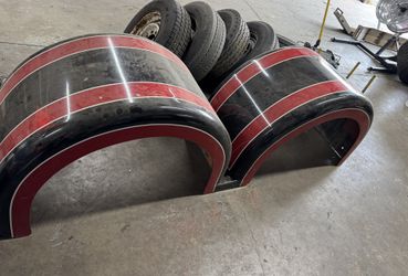 Fiberglass Double Hump Fender 