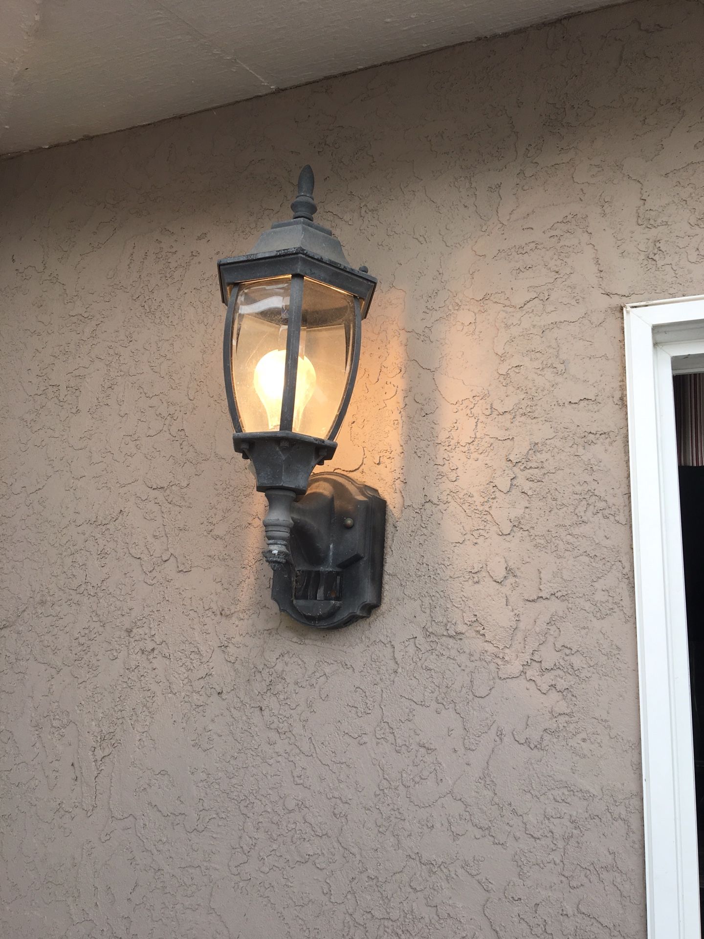 3 Exterior lights for $25 total