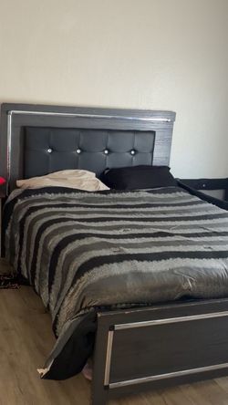 Bed Set Queen size