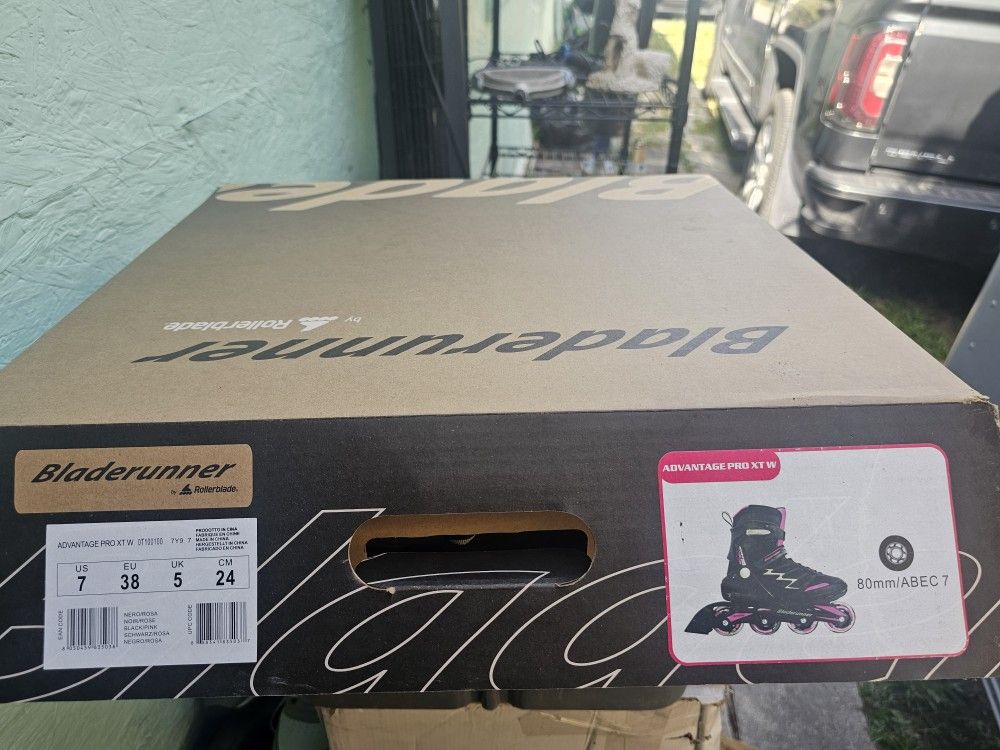 Bladeunner Size 7