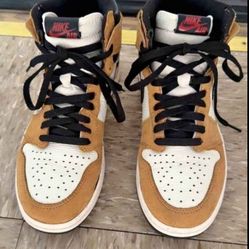 Jordan 1s Rookie Of The year Size 8.5