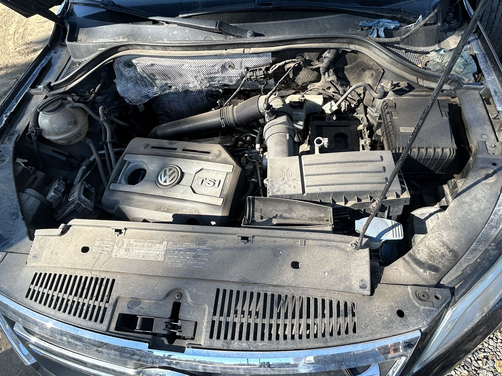 2010 Volkswagen Tiguan For Parts Only