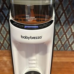 Baby Brezza Formula Pro Advanced