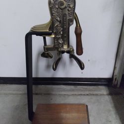 Wine Bottle Opener