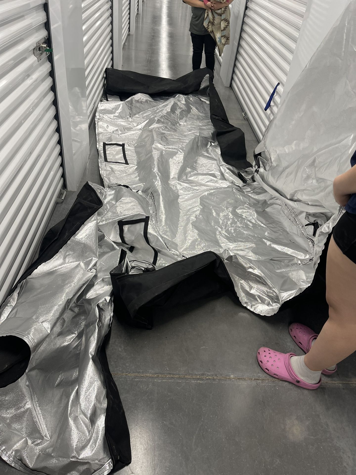Indoor Growing Tent / Plant House