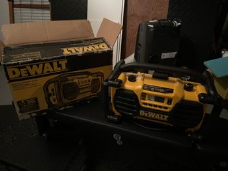 Dewalt construction Radio