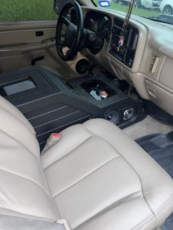 99-06 Silverado 1500 center console