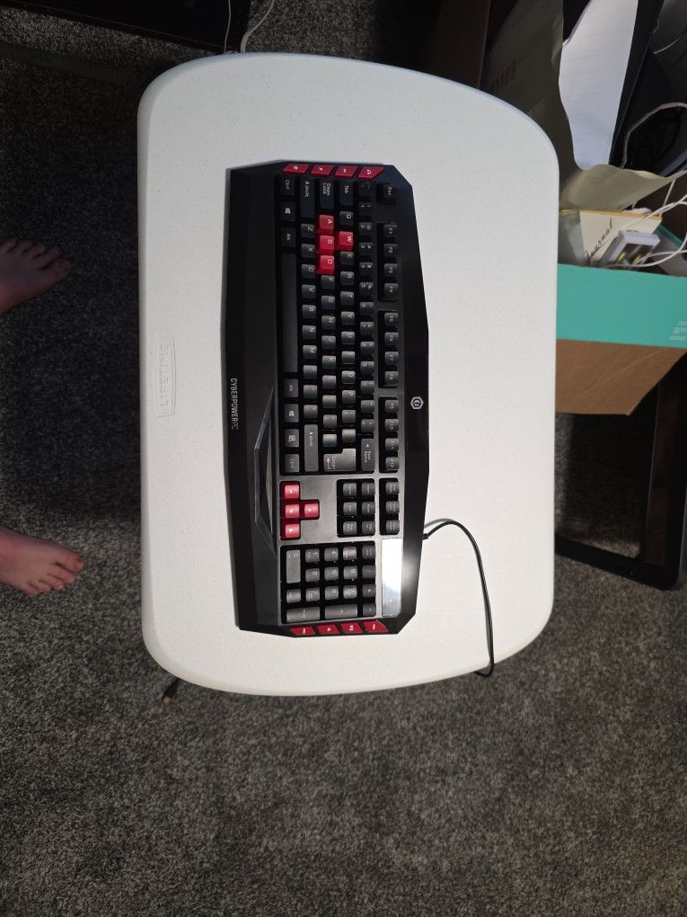 Cyberpower Keybord