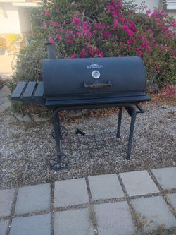 Barbecue pit