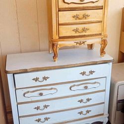 Dresser and Nightstand 