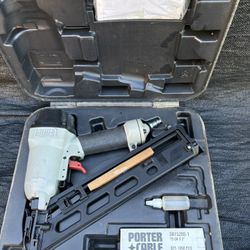 Porter Cable 16-Gauge 2-1/2 In. Straight Finish Nail Kit 