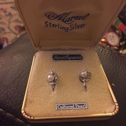 Vintage Marvel Cultured Pearl And Sterling Silver Screw Back Earrings In Original Box