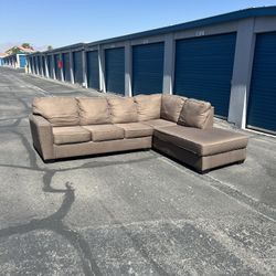 Couch Sectional 